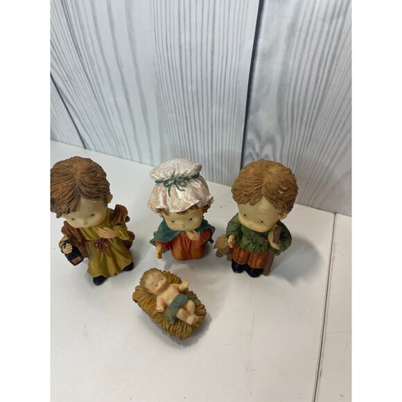 Vtg Nativity Set 12 Pcs Set Christmas Kids Nativity READ - Picture 8 of 11